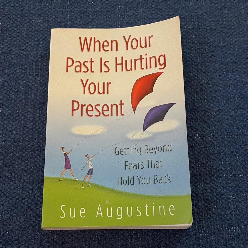 's Motivational Book with Red and Purple Kites